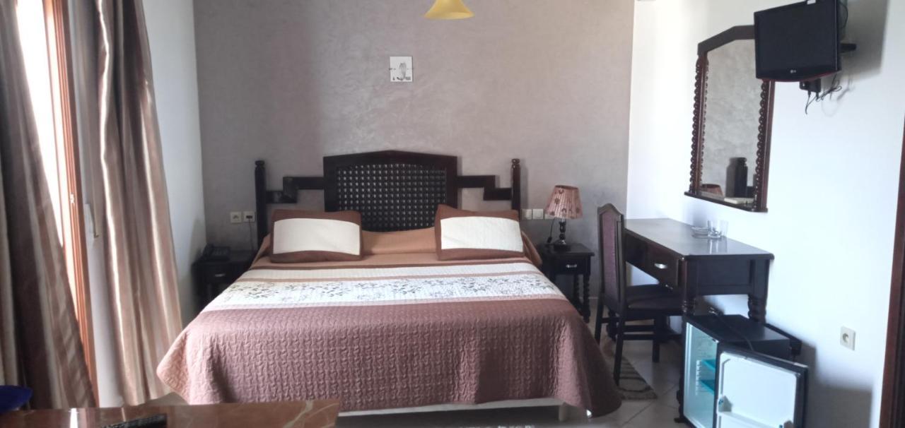 Hotel Cote D'Or M'dik Luaran gambar